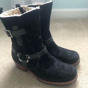 Ugg black suede sheepskin lined boots